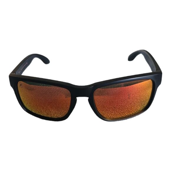 Blenders Sunglasses - Picture 4 of 15